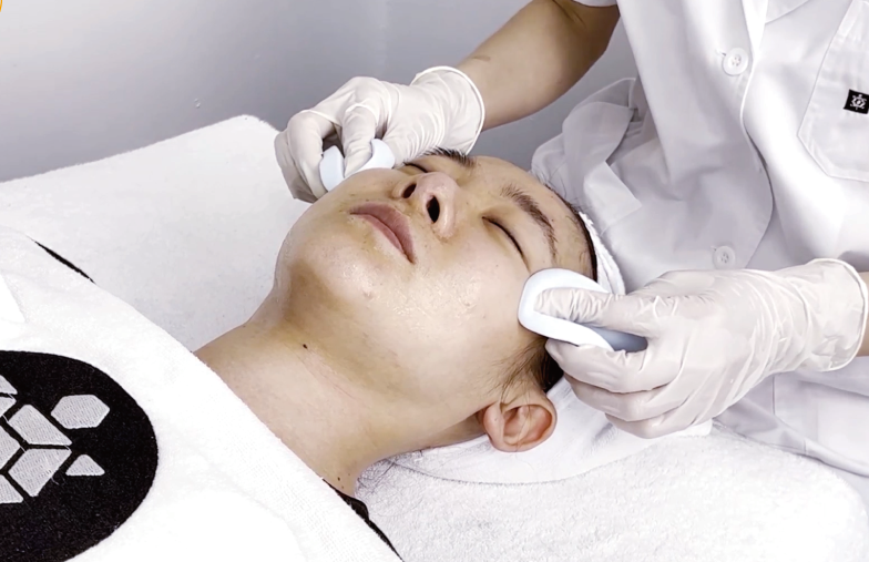 removal of dr mal solution used during pdt treatment for acne treatment 